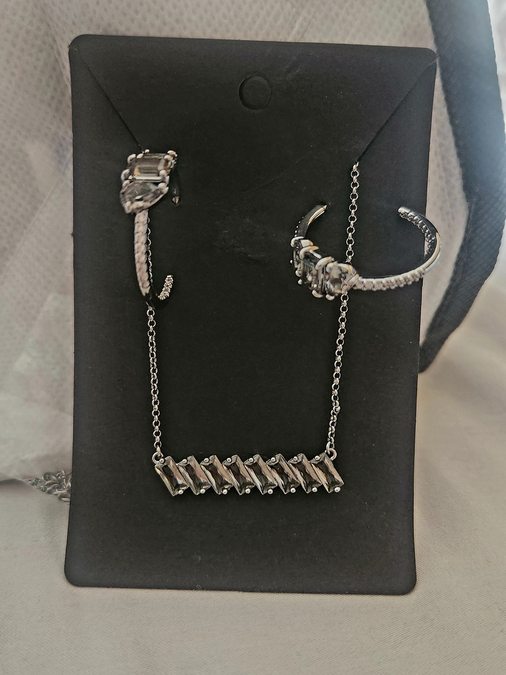 BP Hematite Light Green Crystal Bar Necklace & Matching Earrings Set